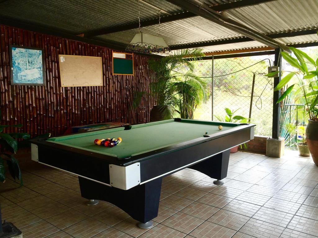 Hotel Mayflower Puerto Escondido (Oaxaca) Exterior photo